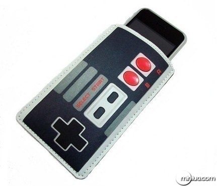 game-controller-iphone-case