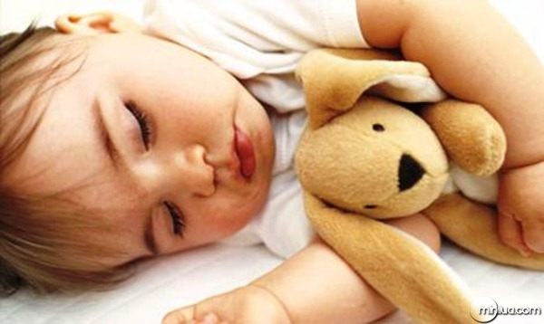 Bebês-com-dificuldade-para-dormir-podem-ter-problemas-futuros-saiba-como_470x280