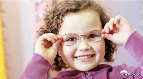 crianca-oculos-g1