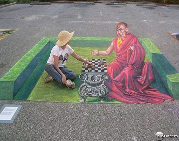 Dalai-lama-chess-chalk-art