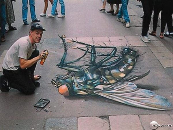 Dead-bug-chalk-art