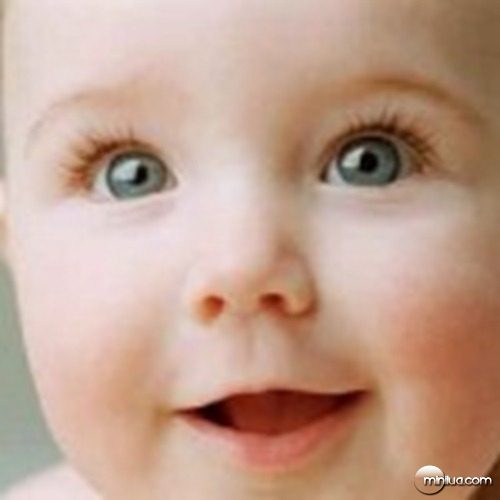 460901-Fotos-de-bebês-sorrindo-01-150x150