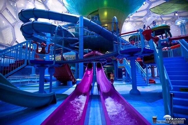 Happy Magic Water Park - Not Bored Anymore (2)