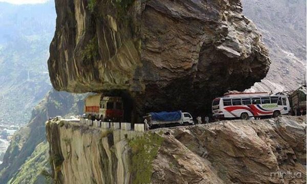 Karakorum Highway, China-Pakistan