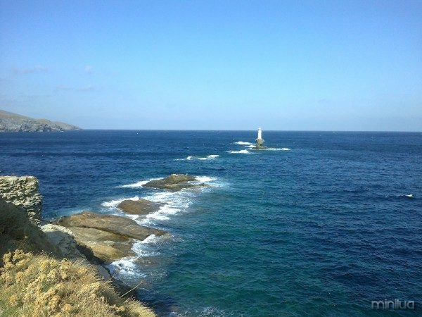 Tourlitis_lighthouse,_Andros