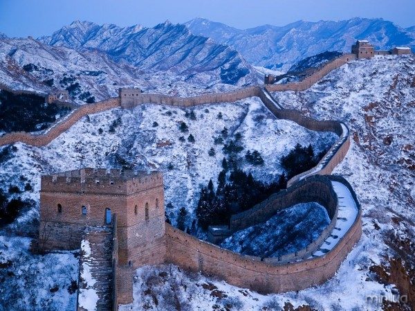 snow-great-wall-of-china_64511_990x742