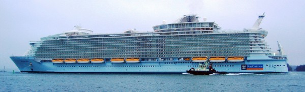 MS-Allure-of-the-Seas-Biggest-Cruise-Ship-2