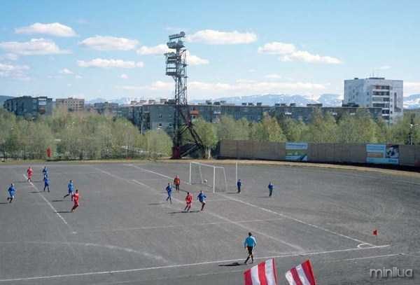 unusual-soccer-fields (12)