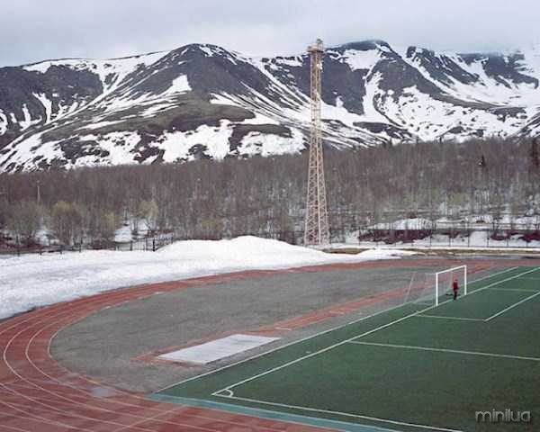 unusual-soccer-fields (16)