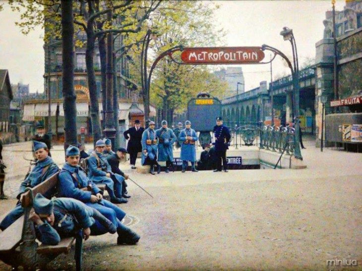 Pessoas em Paris 1914 
