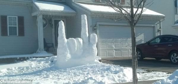 a98830_snow-sculpture_2-sign-language