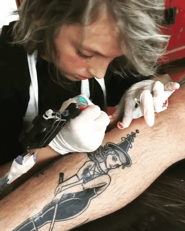 12 anos de idade, tatuador-artista-ezrah-the-shark-dormon-01