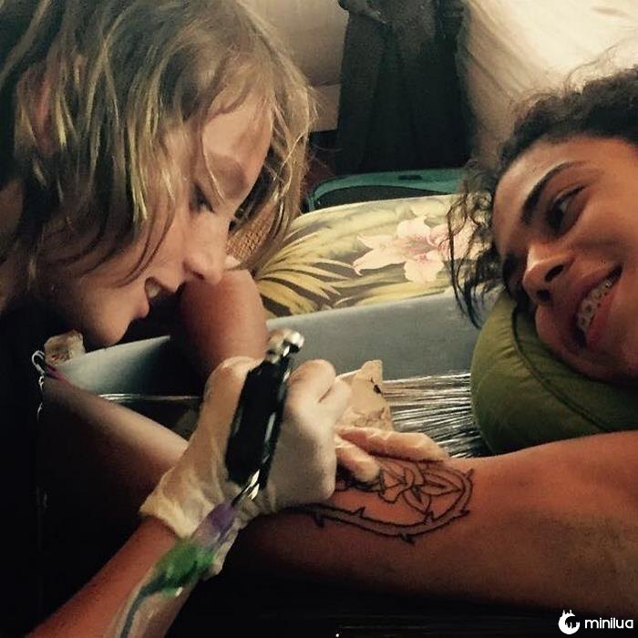 12 anos de idade, tatuador-artista-ezrah-the-shark-dormon-1