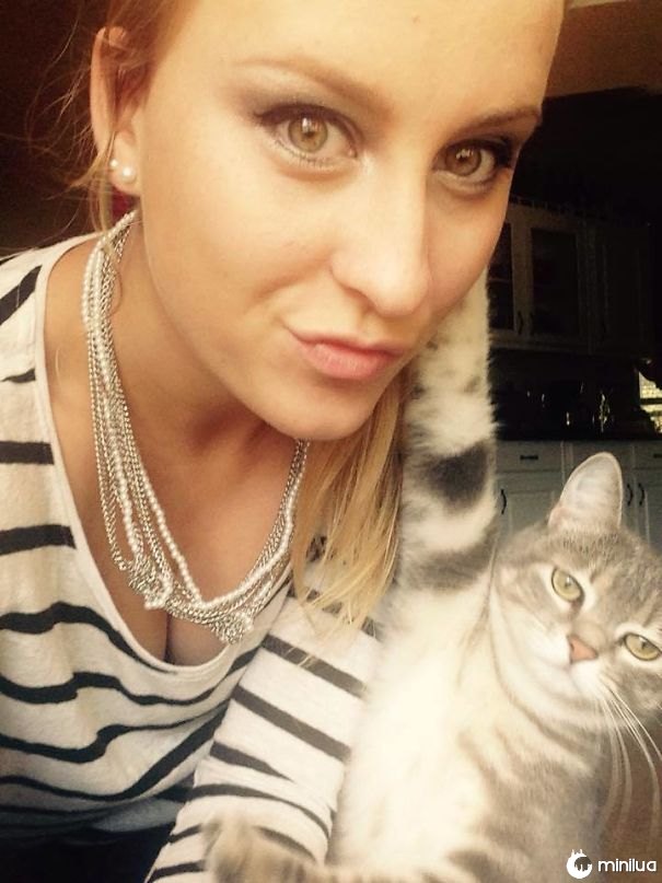 Meu GF tentou pegar uma selfie com seu gato