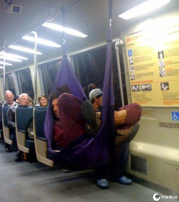 curiosas imagens no Metro