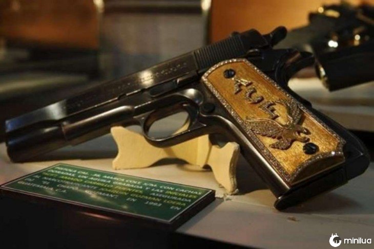 Arma pertencente a Joaquin El Chapo Guzman apreendidos em 1993
