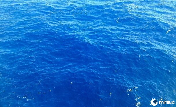 mar azul