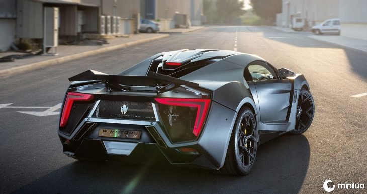 W Motors Lykan Hypersport