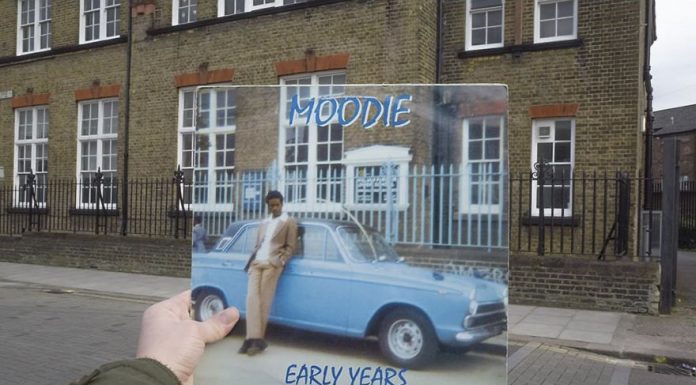 Fotógrafo passa 10 anos rastreando os locais originais das capas de vinil;