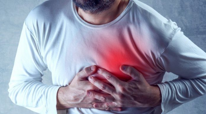 10 sinais de que você está prestes a ter um ataque cardíaco;
