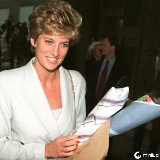 A história do último amor que a princesa Diana teve antes do acidente fatal 8