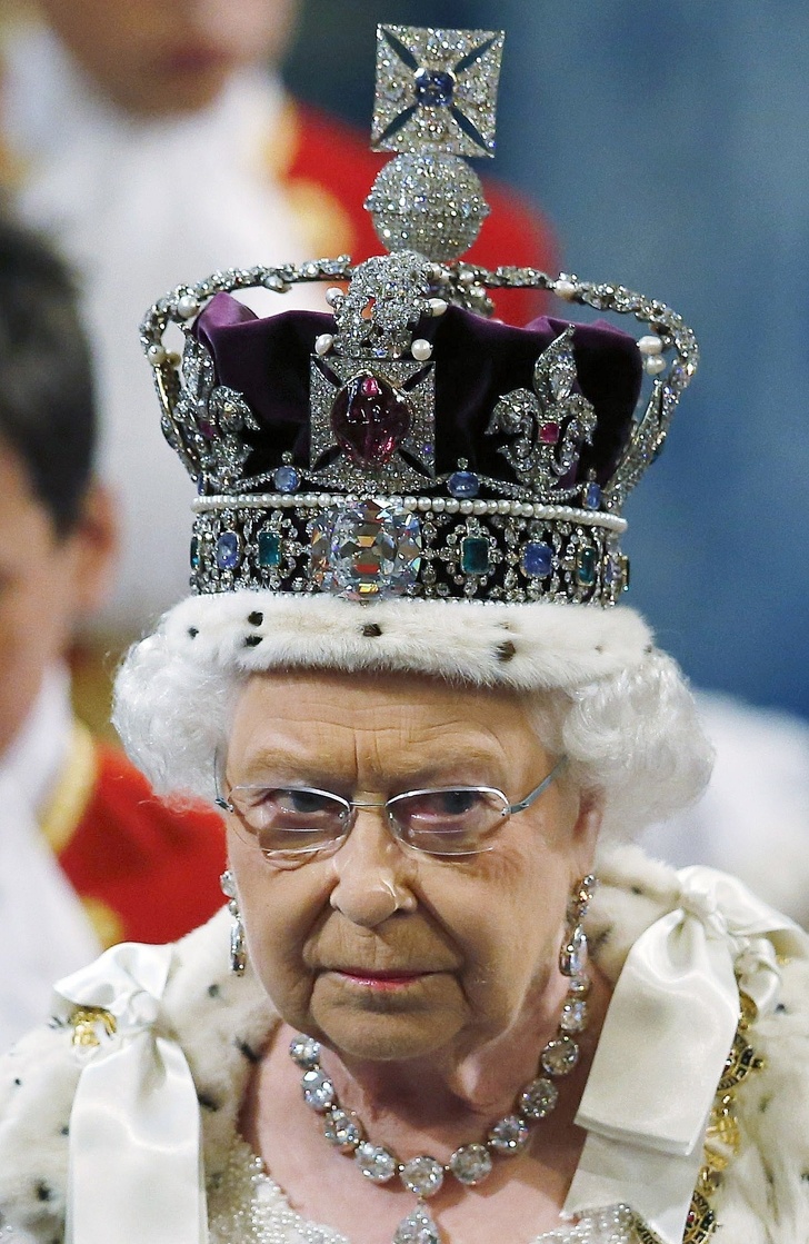 6 regras reais da família real que nos deixaram confusos