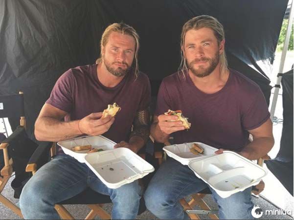 Resultado de imagem para Chris Hemsworth e Bobby Hanton, Thor: Ragnarok