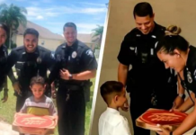 Criança chama 911 para pedir uma pizza e os policiais vão e entregam!