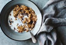 A granola é realmente saudável? Mito ou verdade?