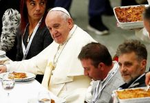 Papa transforma palácio do Vaticano em 'hotel' para desabrigados