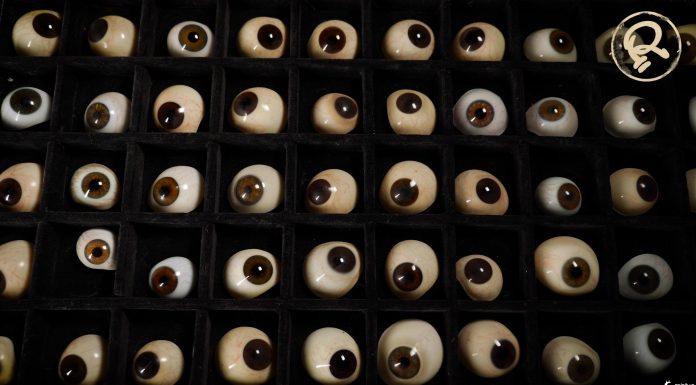 Como eram feitos os olhos protéticos? Confira!