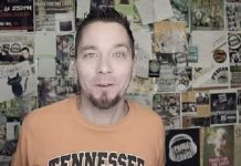 Steve Cash, estrela de vídeos do YouTube Kitty Cat, morre aos 40 anos