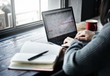 Confira 5 motivos para estudar a distância com os cursos da Fundação Bradesco motivos para estudar a distância