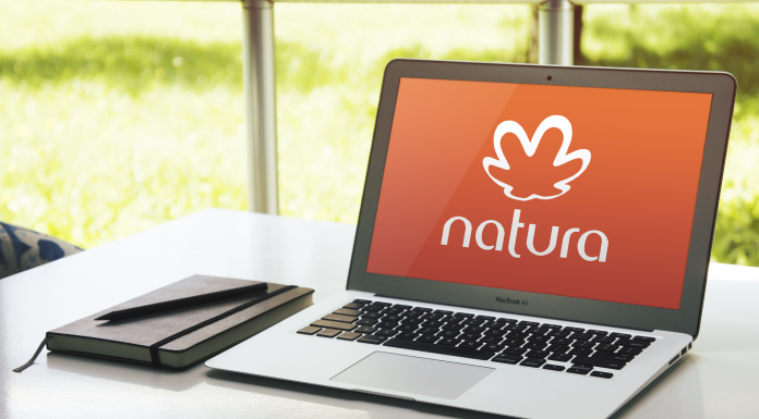 Descubra como ser uma revendedora online da Natura