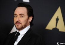 John Cusack criticou os fãs ao afirmar que '5G será ruim para a saúde das pessoas'