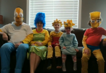 Assista como a família recria a introdução dos Simpsons durante a quarentena