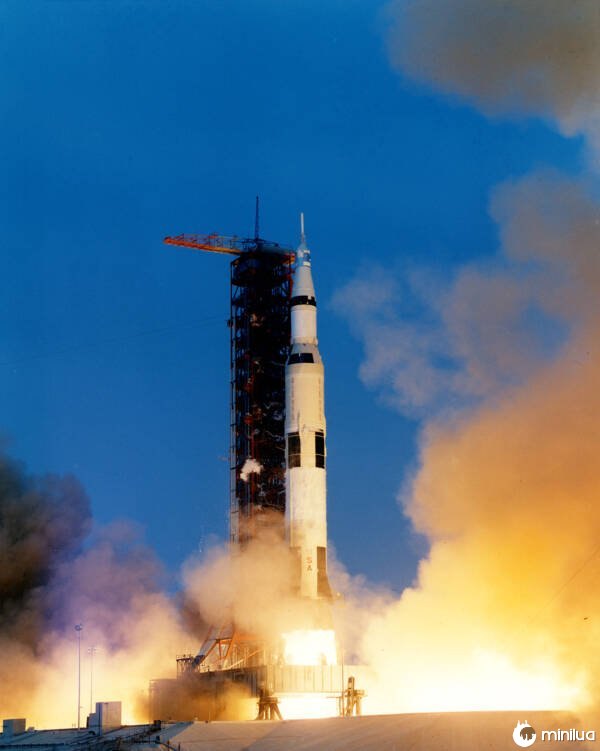 Apollo 13 Liftoff
