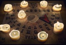 Você já brincou com um tabuleiro OUIJA e acreditou nele?