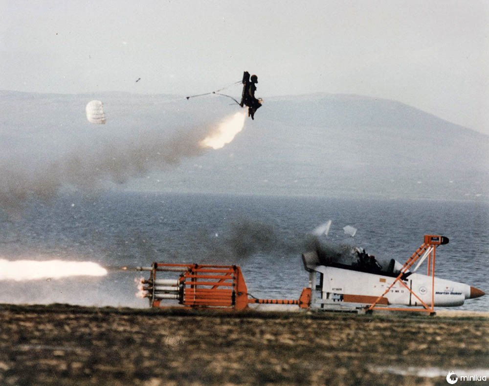 martin baker ejection seat
