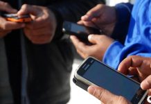 Mulher tira a própria vida após descobrir que seu marido não tinha créditos no celular