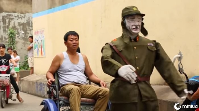 China rickshaw japanese soldier robot wwii