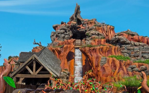 Disney anuncia grande mudança no passeio de parque temático baseado em filme 'ofensivo'