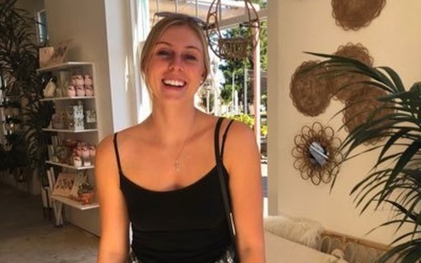 Mulher compartilha resposta chocante que recebeu do homem que estava saindo depois de descobrir que ele estava noivo