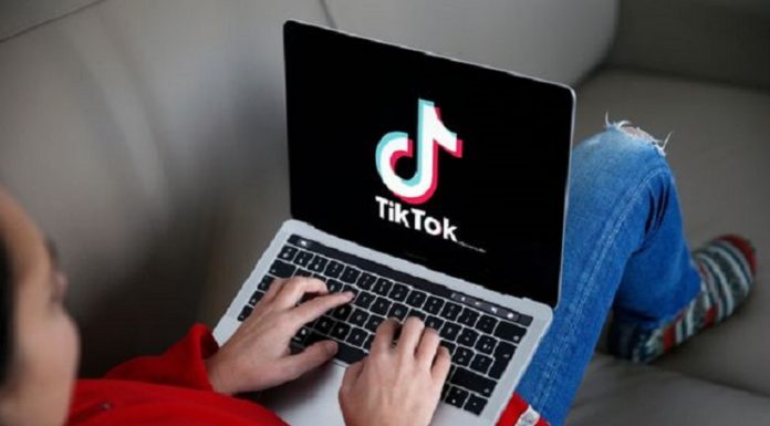 Como os adolescentes estão usando o TikTok e o House Party para passar pela quarentena