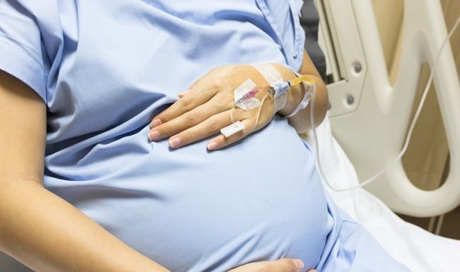 Gravidez pode tornar o COVID-19 mais grave, novo estudo sugere