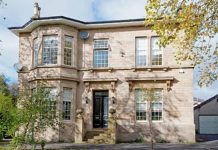 O homem está vendendo sua casa de £ 570.000 por £ 2,50