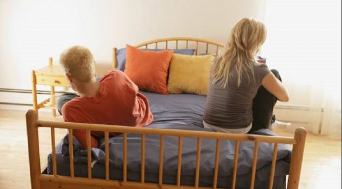 Cerca de um em cada três jovens americanos não fez sexo no ano passado