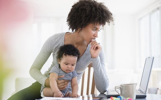 Mãe pede ideias para mudar o nome da filha de 2 anos pois se arrependeu do nome original
