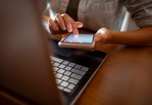 Veja como dá para não pagar taxas para transferir dinheiro para outras contas pagar taxas para transferir dinheiro