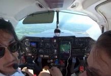 Casal forçado a fazer um pouso de emergência depois que os controles de vôo de seu avião bloquearam